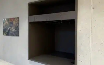 Garderoben+ Vitrine