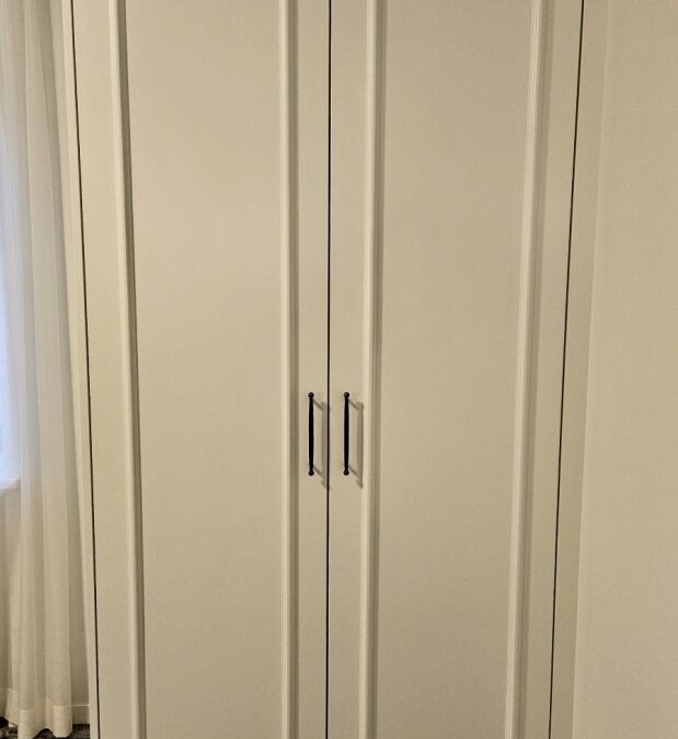 Schrank
