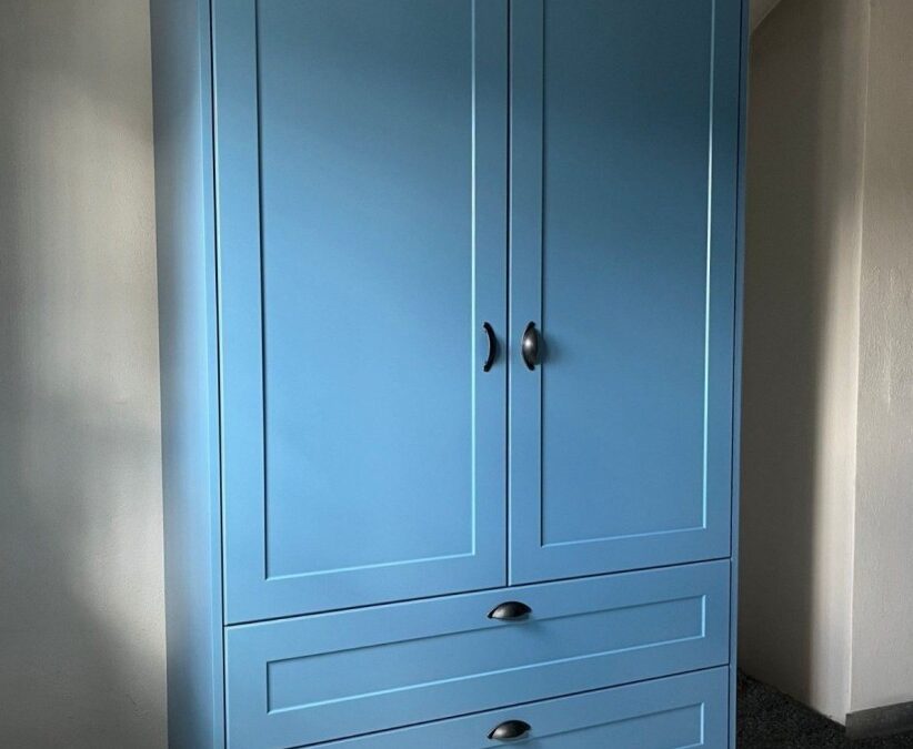 Schrank