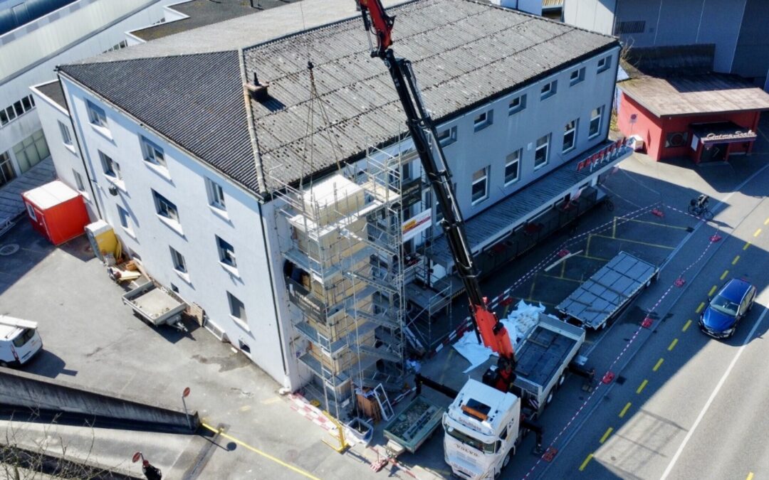 Liftschacht aufrichten in Zofingen